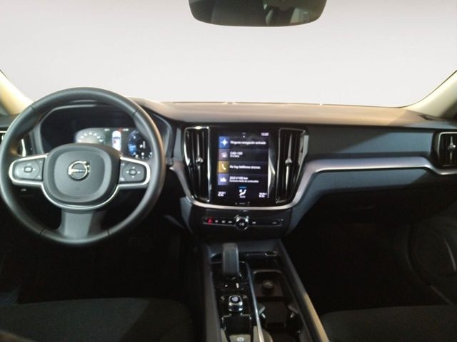 Volvo V60 Momentum