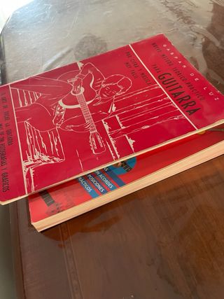 1000 Canciones y Acordes de Guitarra