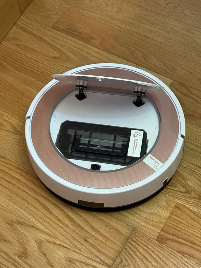 Robot aspirapolvere e lavasciuga pavimenti ILIFE V7s Plus