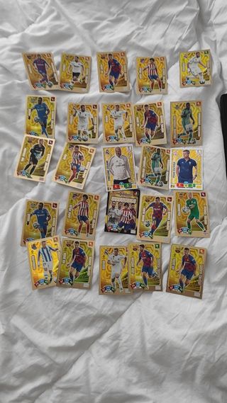 Cromos Adrenalyn XL 19-20