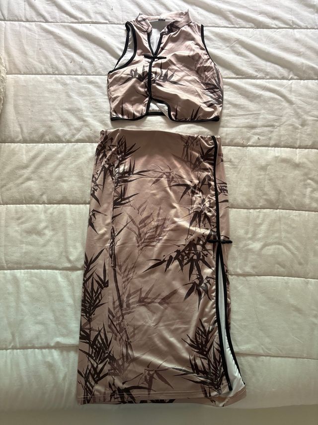 Conjunto asiático talla XS - beige/marrón