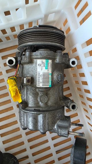 Compresor A/C Mini One 2010 Gasolina
