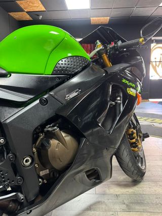 KAWASAKI NINJA ZX6R 2006 . (25kw en ficha)