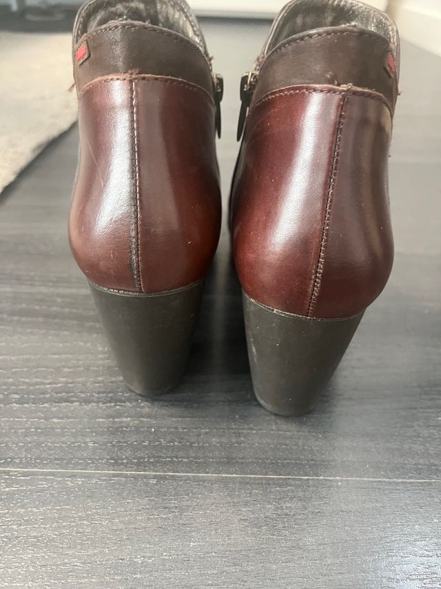 Botines Callaghan Marrón