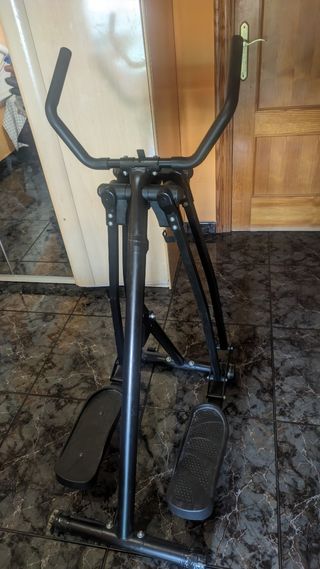 Bicicleta estática ejercicio