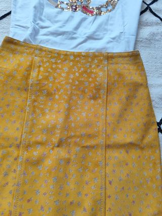 Conjunto falda y camiseta