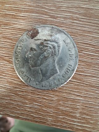 7 Monedas de plata del siglo XIX