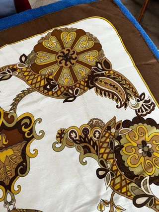 Foulard Hermès vintage marrone e bianco
