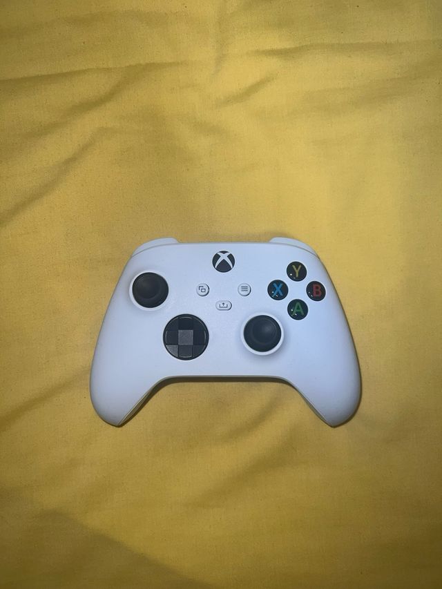 Xbox Series S 512GB Bianca + Cuffie MH-X400