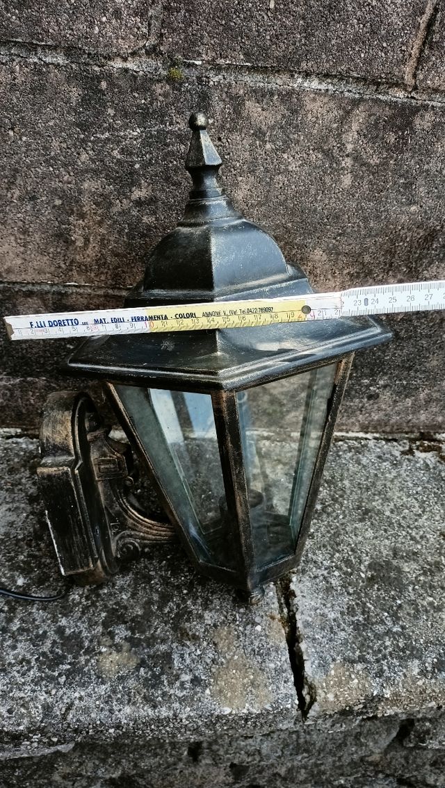 Lampada da esterno metallo vetro