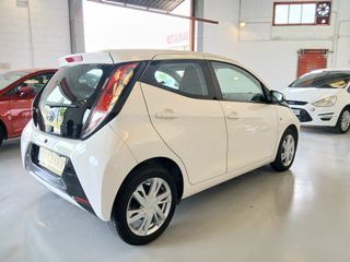 TOYOTA AYGO X-PLAY