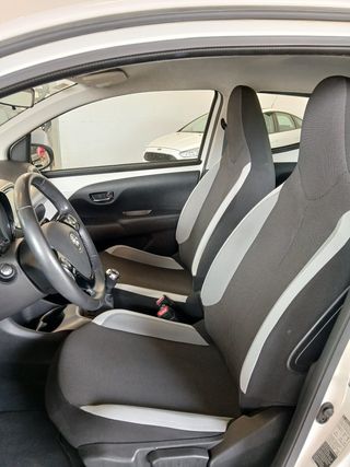 TOYOTA AYGO X-PLAY