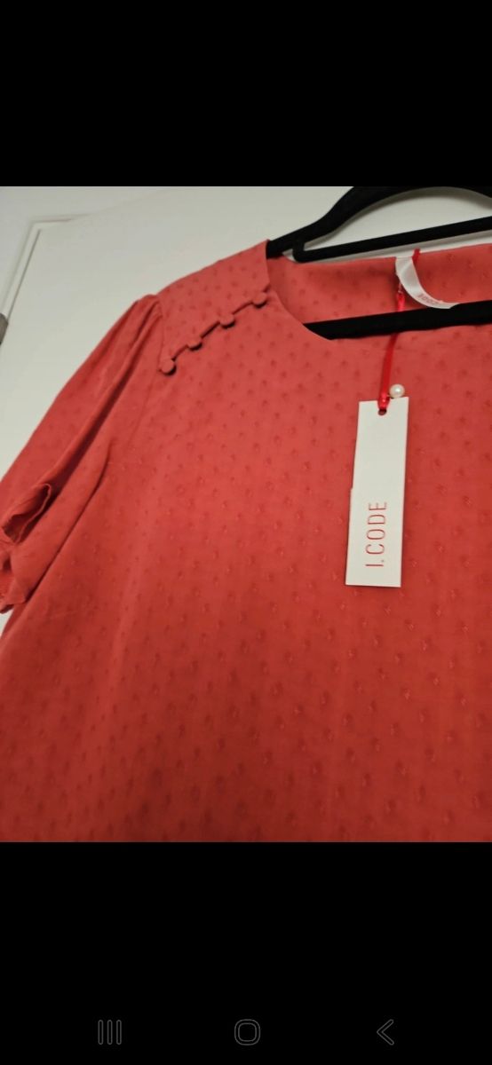 Blusa coral I Code - Talla M