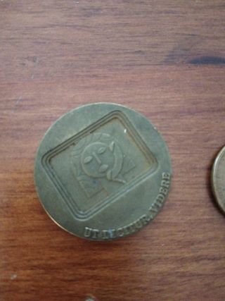 Medallas antiguas: 4 piezas