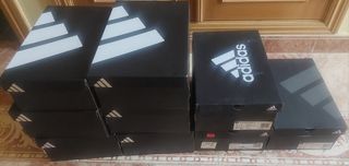 Zapatillas Adidas - cajas vacías