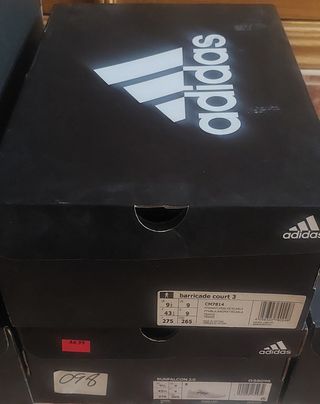 Zapatillas Adidas - cajas vacías