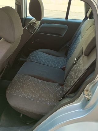 Ford Fusion 2005