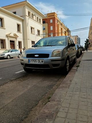 Ford Fusion 2005