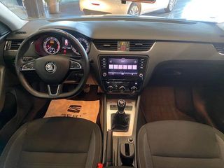 Skoda Octavia Combi 1.0tsi 115cv