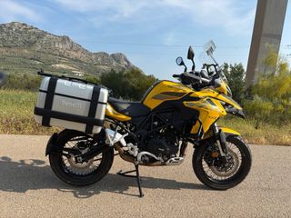 Benelli TRK 502X  año 2022.