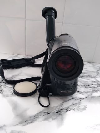 Panasonic NV-RX22 VHS Camcorder