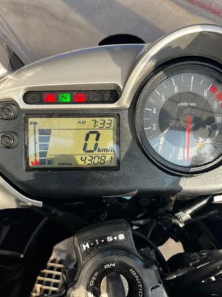 Honda Transalp XL 700V modelo con ABS
