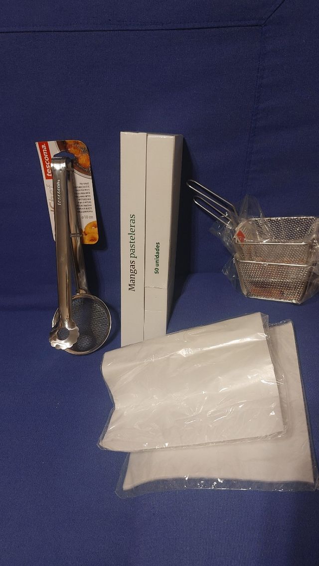 Kit croquetas: 50 mangas+escurridor+ cestas y pape