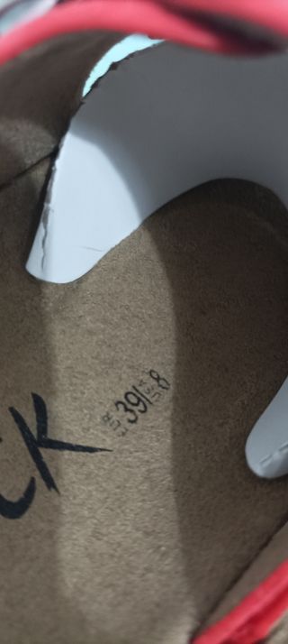 Zuecos Mia Rock rojos -talla 39