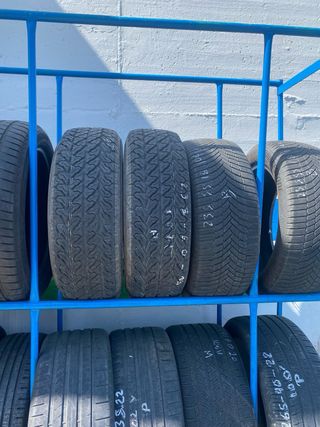 Neumaticos 225/40r19 y 2453519 segunda mano