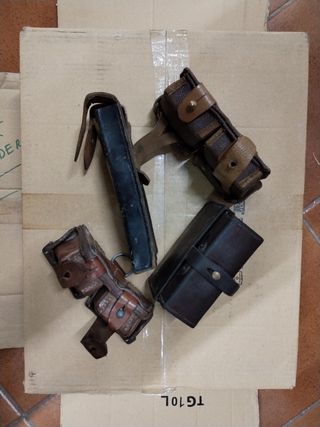Lotto 4 Giberne militari vintage 