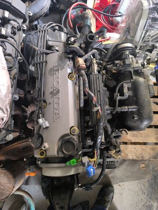 Motores Honda Civic D16Y8