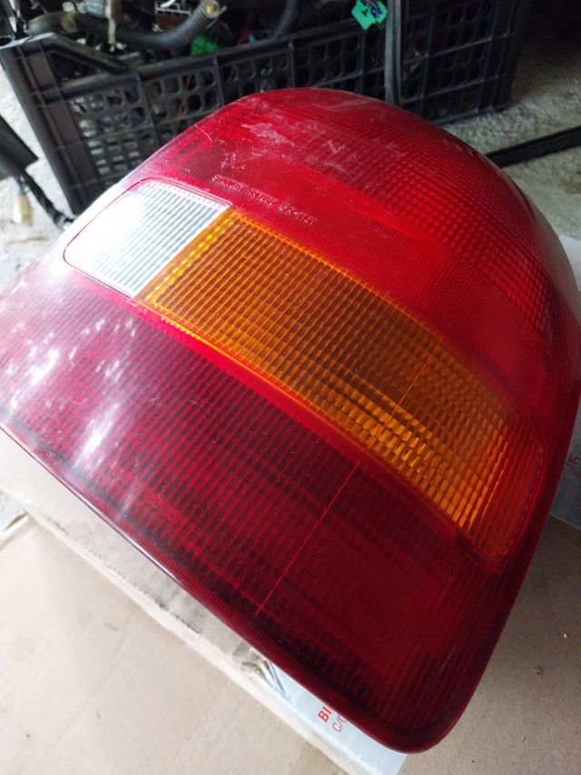 Pilotos traseros Honda Civic EK4