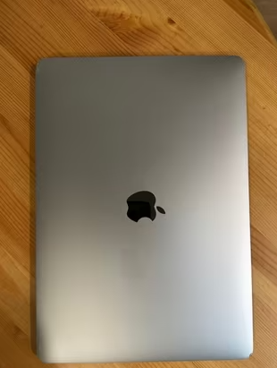MacBook Air 2018 plata