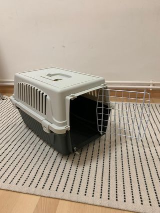 Transportín para conejos beige y gris