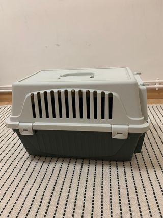 Transportín para conejos beige y gris