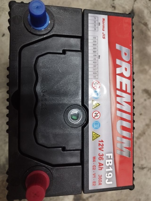 Batería Coche Premium FB19J 12V 36Ah