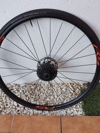 Ruedas carretera Shimano RS