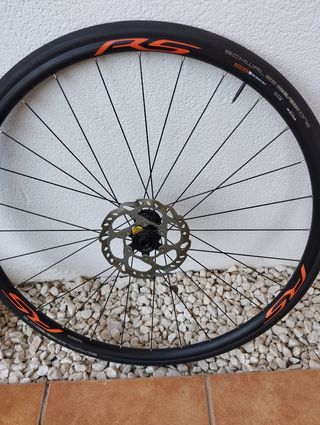 Ruedas carretera Shimano RS