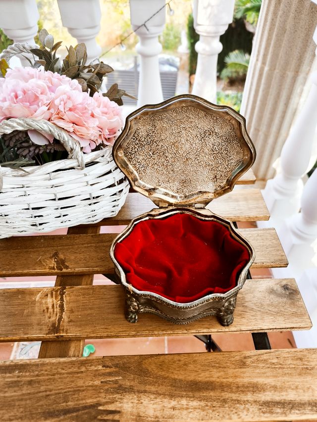 Joyero plata antiguo