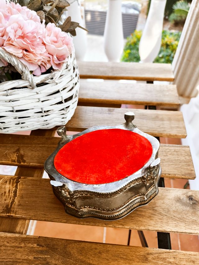 Joyero plata antiguo