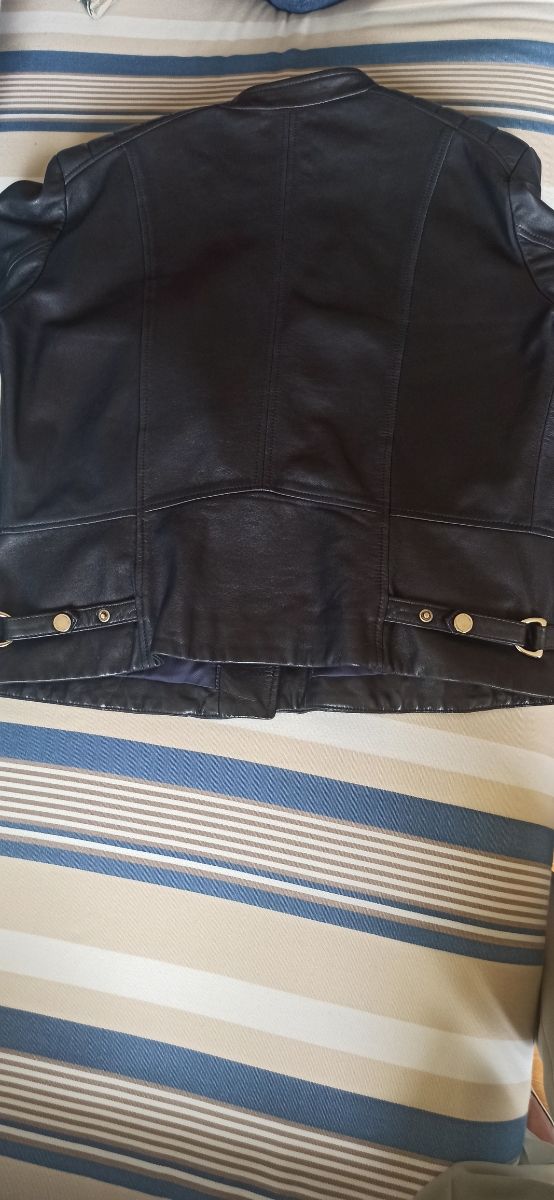 Cazadora cuero azul marino Biker.