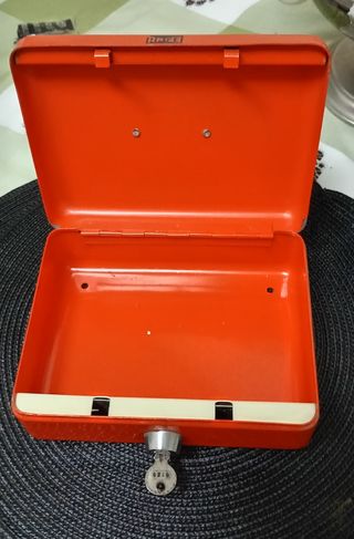 Caja fuerte antigua ARFE