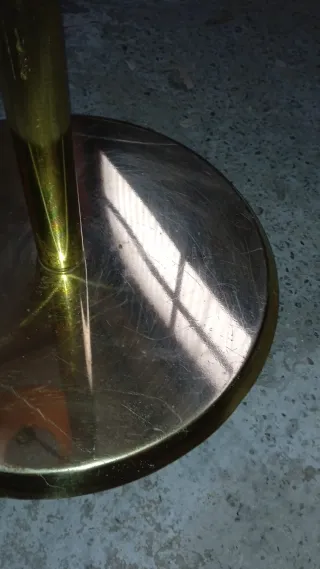 Lampara de pie dorada vintage