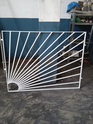Reja decorativa blanca