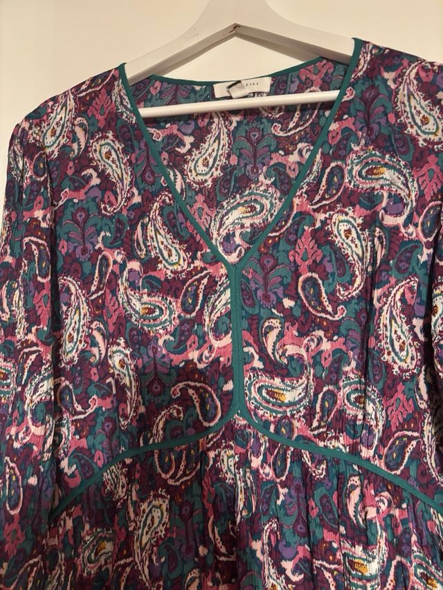 Vestido largo estampado paisley