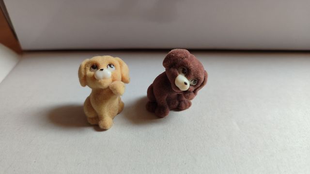 21 Muñecos pequeños de diferentes colecciones 