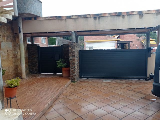 Casa Viladecavalls - Particular