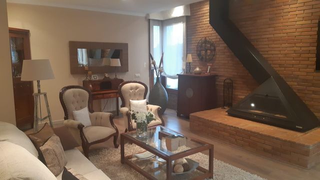 Casa Viladecavalls - Particular