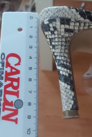 Sandalias Pedro Miralles serpiente