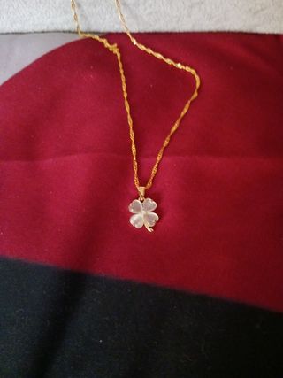 Collar trébol 4hojas. Regalo pendientes.